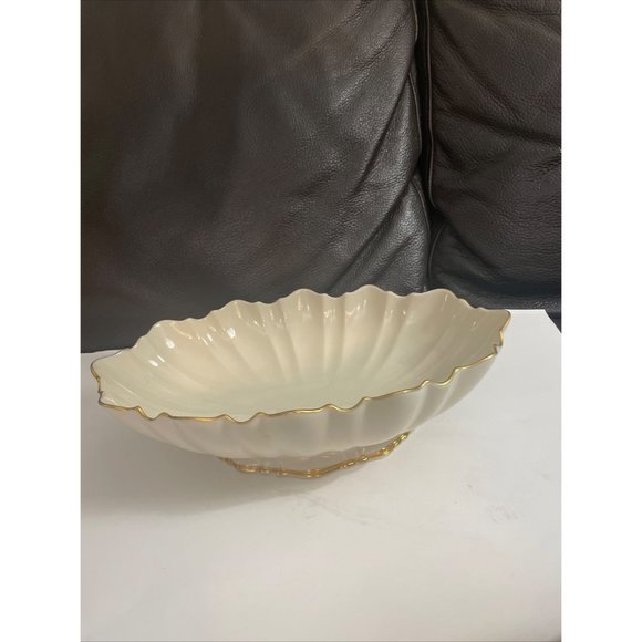 11” Lenox SYMPHONY Oval Footed Serving Dish Bowl Centerpiece Scalloped Fluted - Picture 2 of 6